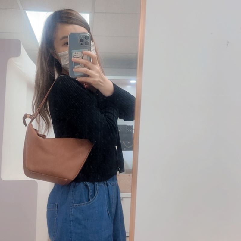 Loewe hammock mini 肩背腋下包-14