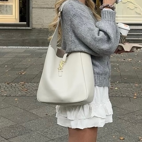 YSL🤍奶油白LE 5 À 7牛皮單肩HOBO包753837
