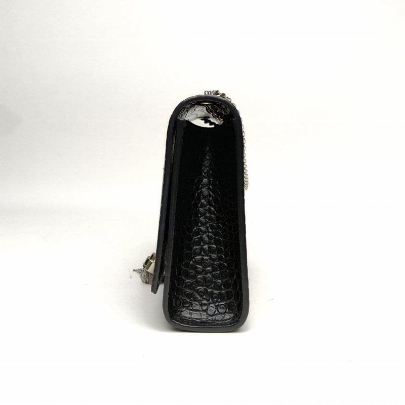 SAINT LAURENT KATE中號24鱷魚壓紋流蘇黑色牛皮銀扣肩背包-1