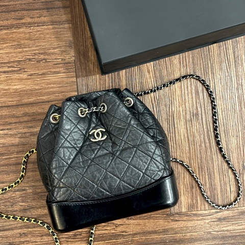 CHANEL 流浪後背小號 黑A94485/晶片款
