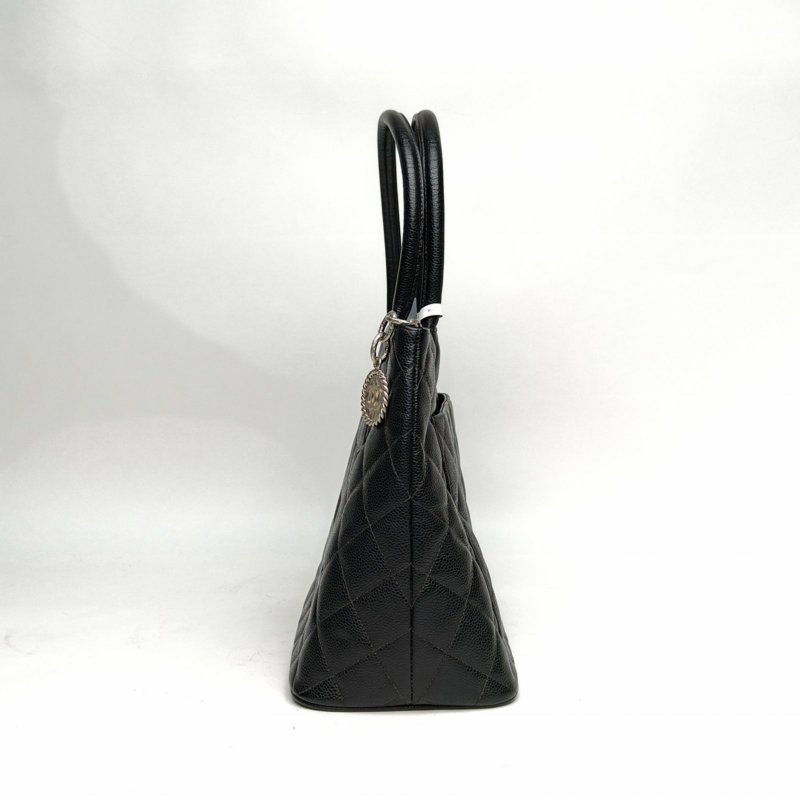 CHANEL 中古黑銀牛希爾頓銀幣包荔枝牛皮9開銀扣肩背包-1