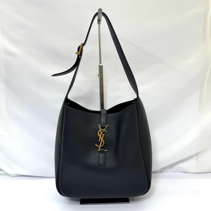 YSL 黑色牛皮 LE 5 À 7 SUPPLE SMALL IN GRAINED 肩背包713938-0