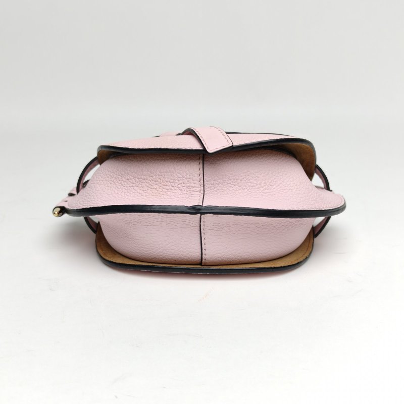 LOEWE Gate馬鞍斜跨包MINI粉色牛皮肩背包-4