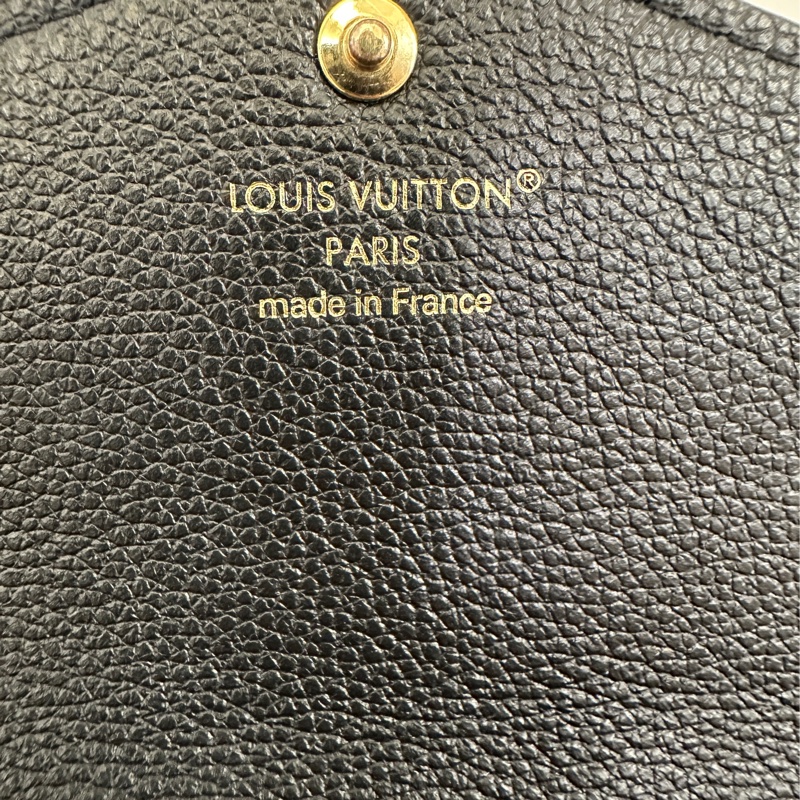 Lv 黑壓紋牛皮Sarah 16卡長夾-12