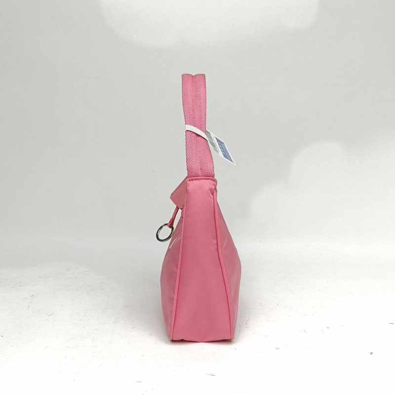 PRADA Hobo腋下包粉色尼龍銀扣肩背包-1