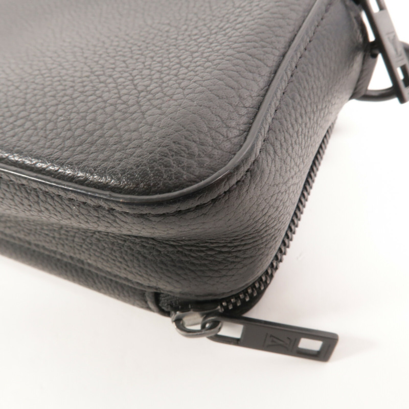 LOUIS VUITTON 牛皮皮革Alpha Wearable Wallet肩背袋-8