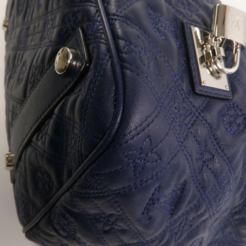 CHANEL 牛皮皮革Chain Shoulder鏈帶肩背袋-11