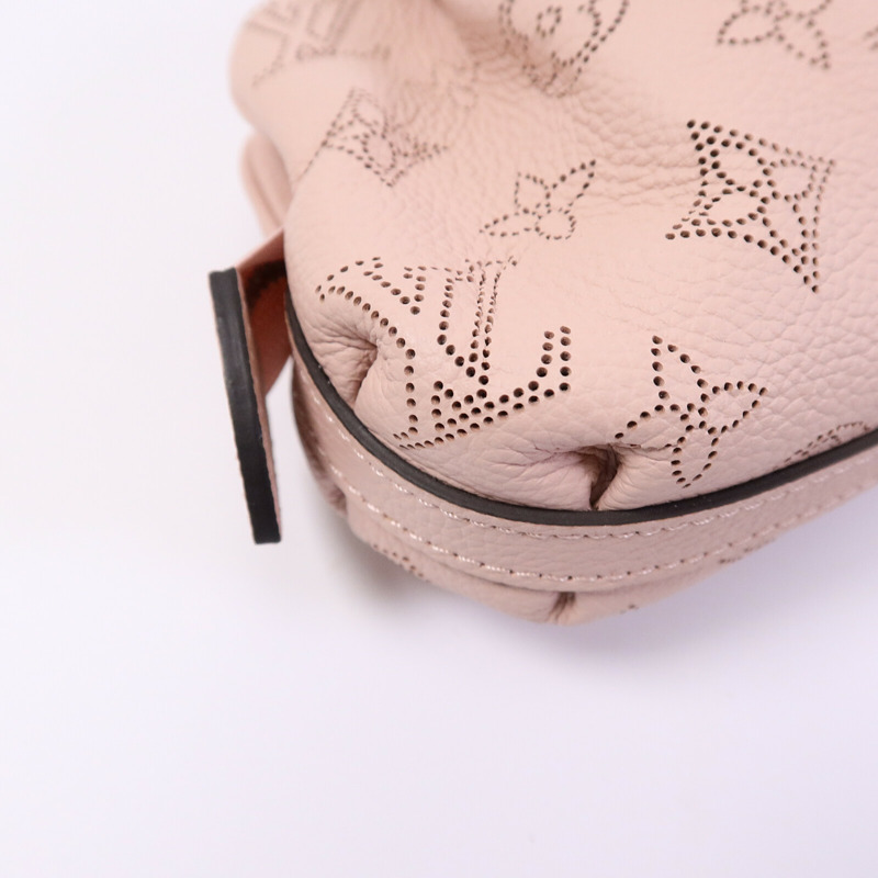 LOUIS VUITTON Monogram Mahina Scala Mini Pouch肩背袋-12