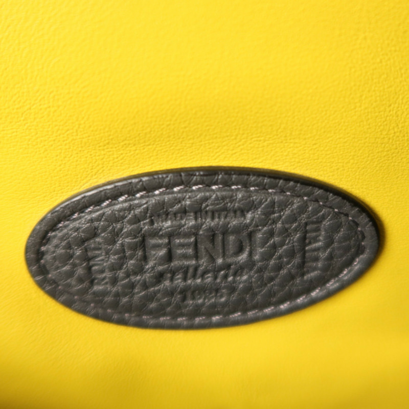 FENDI 牛皮皮革Peekaboo Iseeu銀扣手挽肩背兩用袋-6