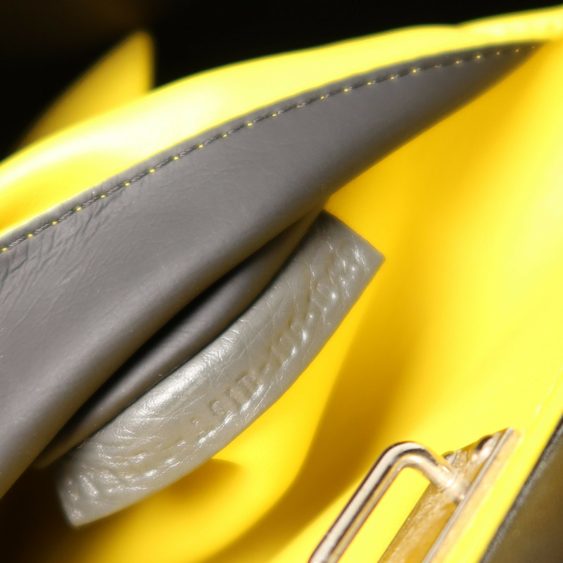 FENDI 牛皮皮革Peekaboo Iseeu銀扣手挽肩背兩用袋-7
