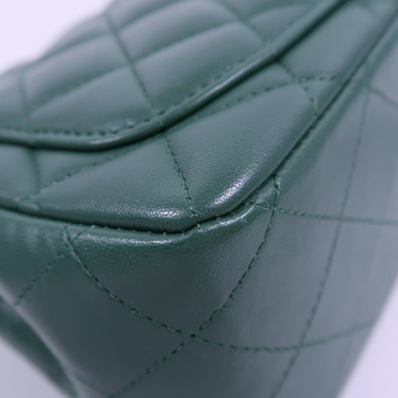 CHANEL 羊皮皮革Mini Classic 17鏈帶肩背袋-13