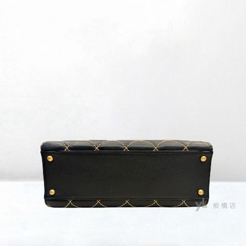 Y2040-CHANEL黑牛皮粗縫線金釦手提包A25647-5