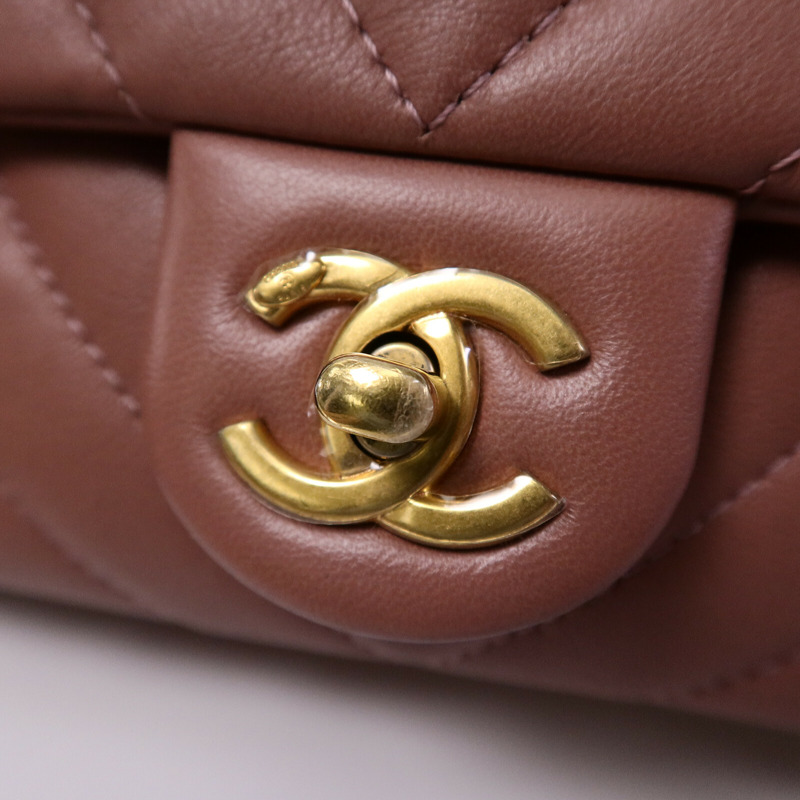 CHANEL 羊皮皮革Chain shoulder鏈帶肩背袋-6
