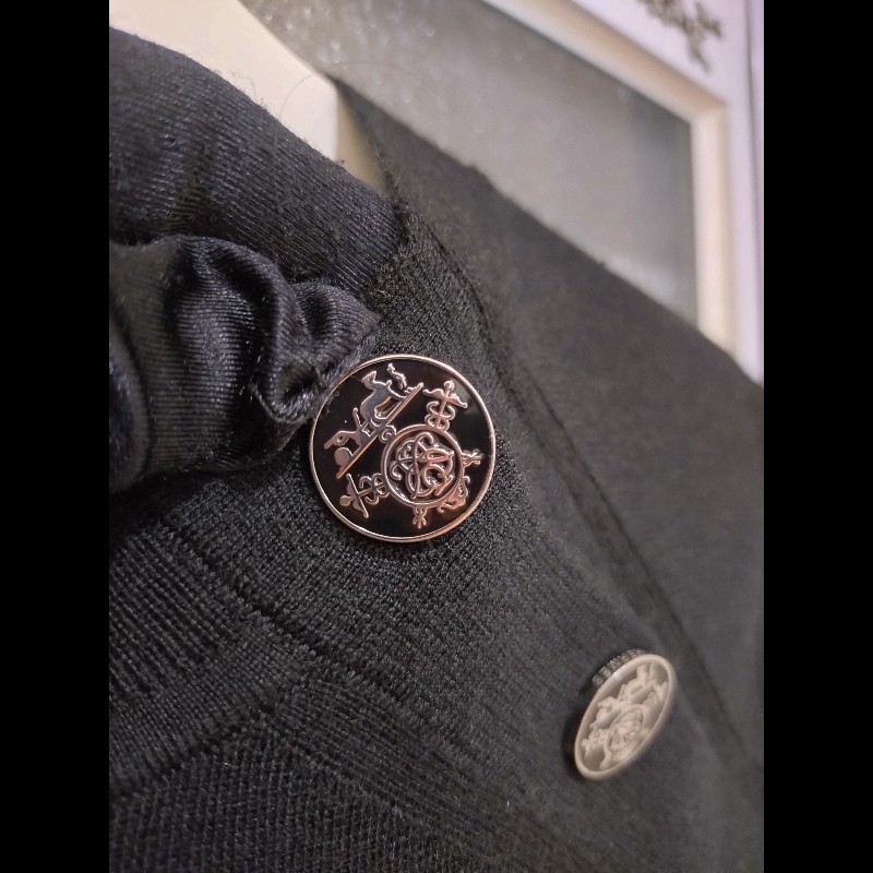 Hermes 黑色雙黑釦短袖上衣-6