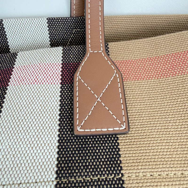99新✨Burberry格紋帆布拼皮托特包購物袋,正品保障-8