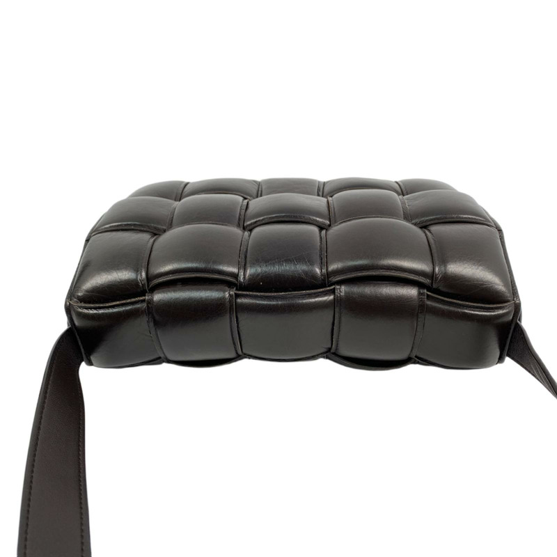 △ Bottega Veneta 寶緹嘉 Brown Lambskin Cassette Shoulder Bag 啡色小羊皮肩背包-267009780-11