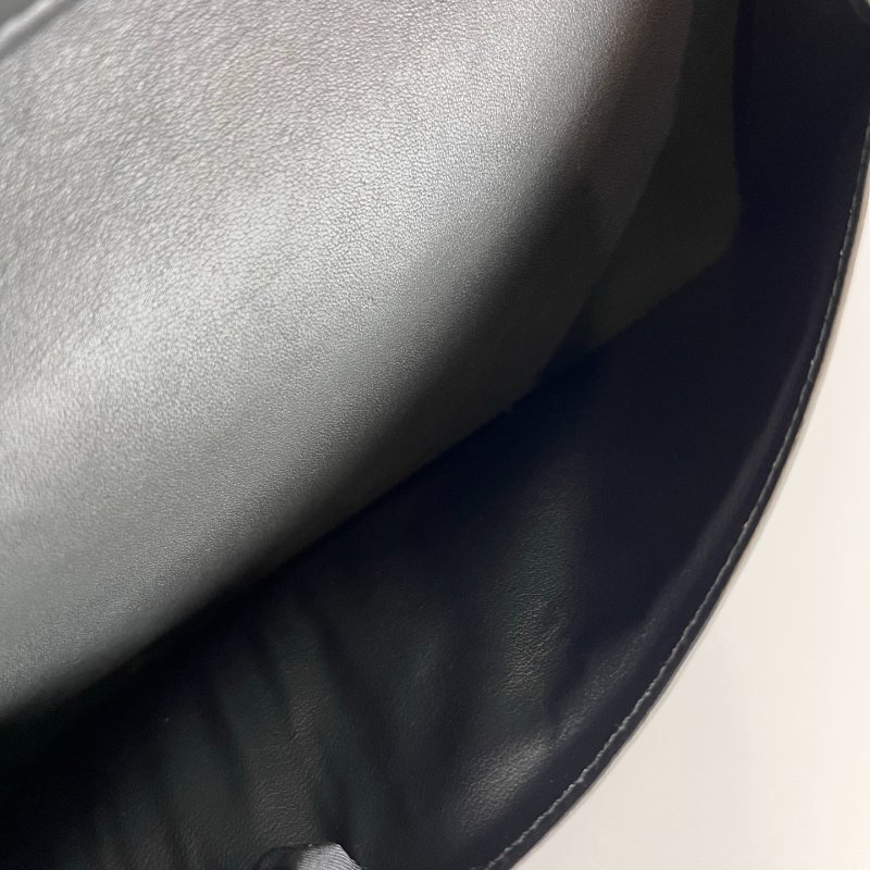 LV N63548 黑壓紋棋盤格ㄇ拉長夾-6