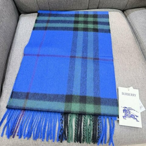 💎Han's house精品服飾💎Burberry 圍巾 格紋 羊毛 雙面168X30 蘇格蘭制 原價22900