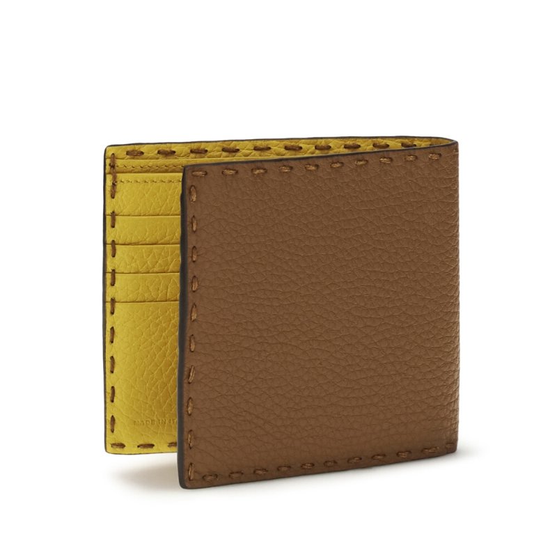 【FENDI 芬迪】Selleria Bifold 雙折 手工縫線 皮革 皮夾 卡夾 短夾 棕褐色 向日葵黃色 7M0193AW2FF1WL1-2