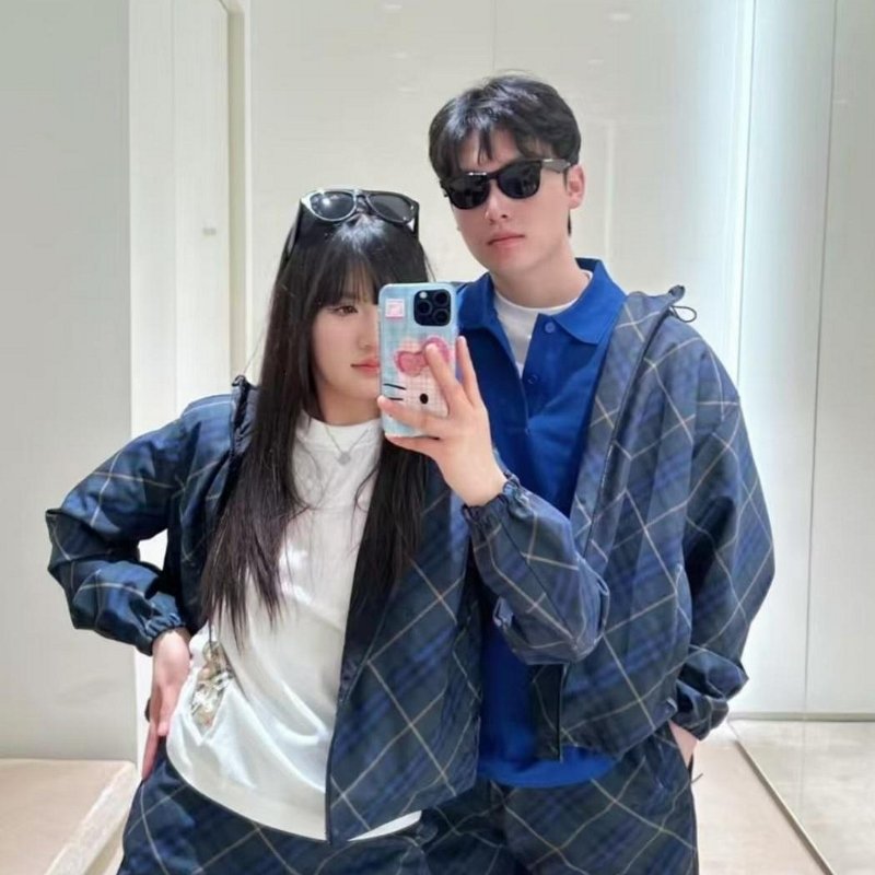 💎Han's house精品服飾💎BURBERRY 戰馬 騎士 刺繡 連帽 外套 風衣 原價42500-2