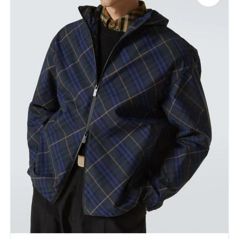 💎Han's house精品服飾💎BURBERRY 戰馬 騎士 刺繡 連帽 外套 風衣 原價42500-4
