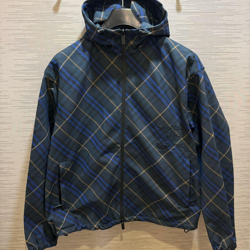 💎Han's house精品服飾💎BURBERRY 戰馬 騎士 刺繡 連帽 外套 風衣 原價42500-5
