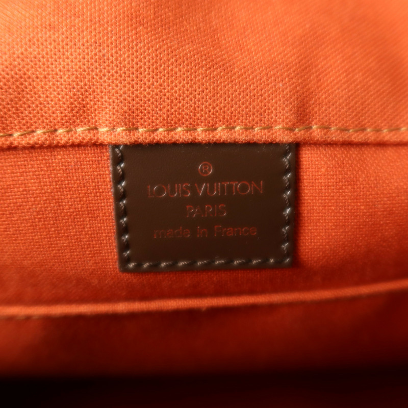 LOUIS VUITTON Damier Bastille金扣肩背袋-6