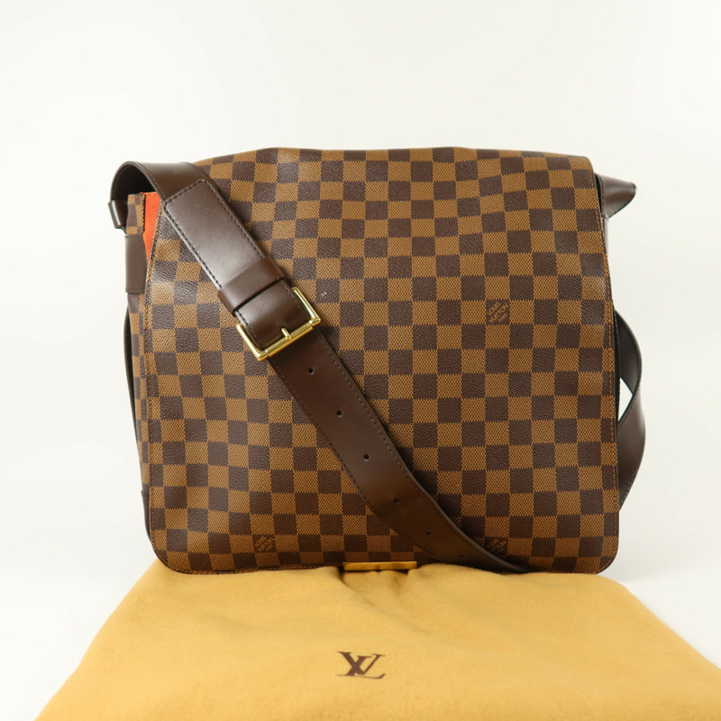 LOUIS VUITTON Damier Bastille金扣肩背袋-9