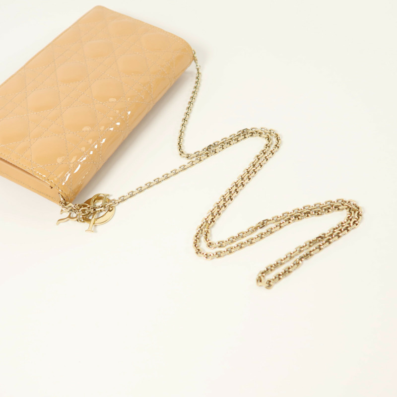 Dior 漆皮皮革Lady Dior Pouch With Chain金扣鏈帶肩背袋-7