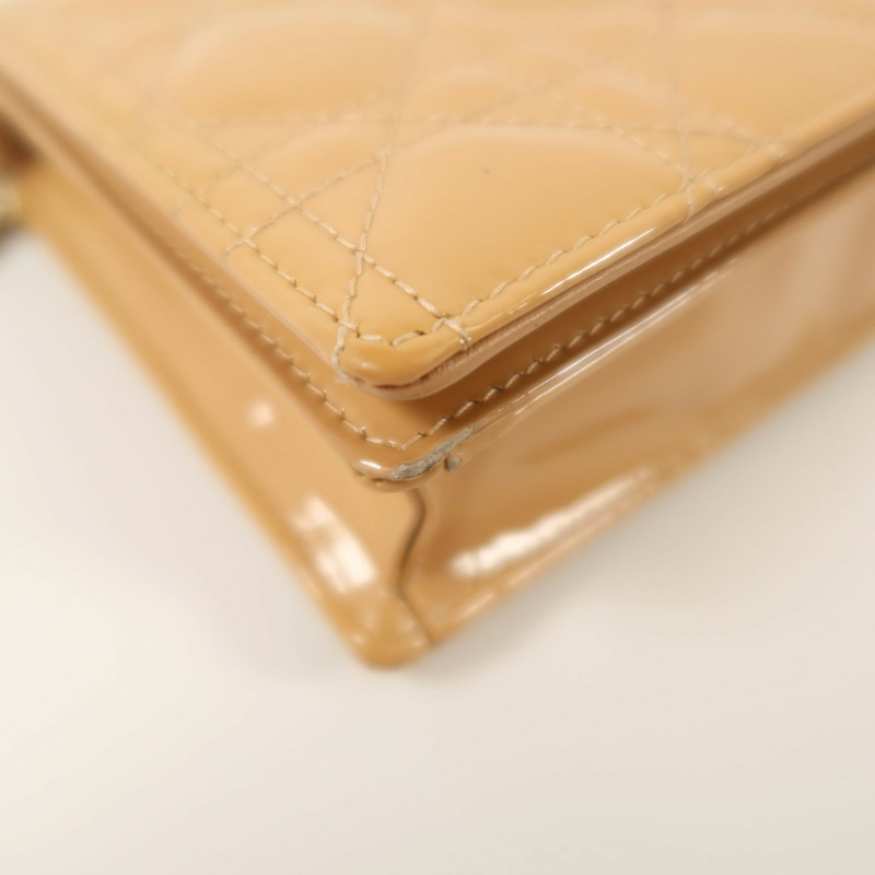 Dior 漆皮皮革Lady Dior Pouch With Chain金扣鏈帶肩背袋-9