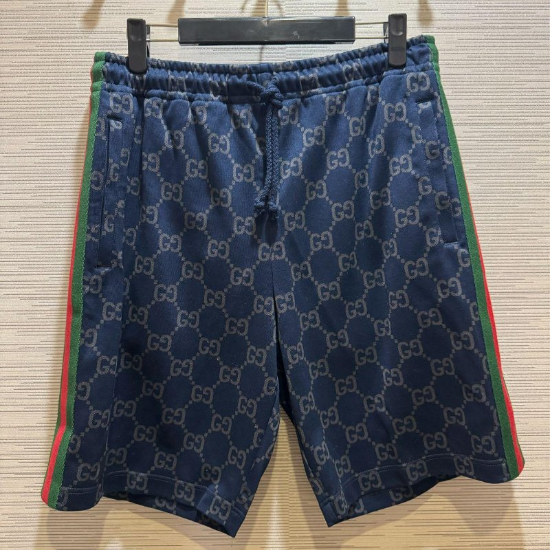 💎Han's house精品服飾💎GUCCI 古馳 GG 滿版 短褲 原價38000-0