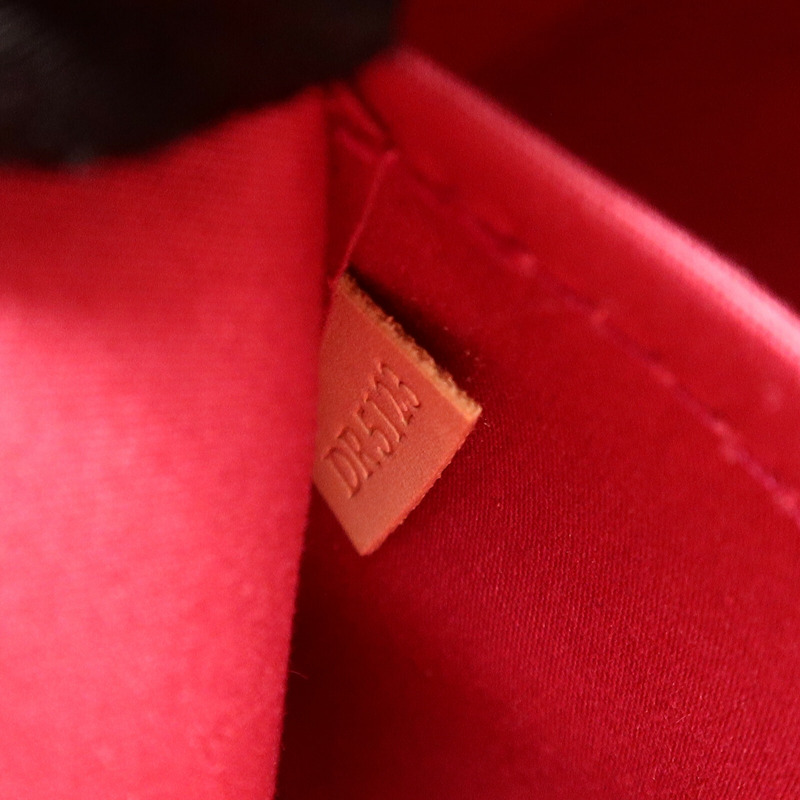 LOUIS VUITTON Monogram Vernis Brea MM手挽袋-7