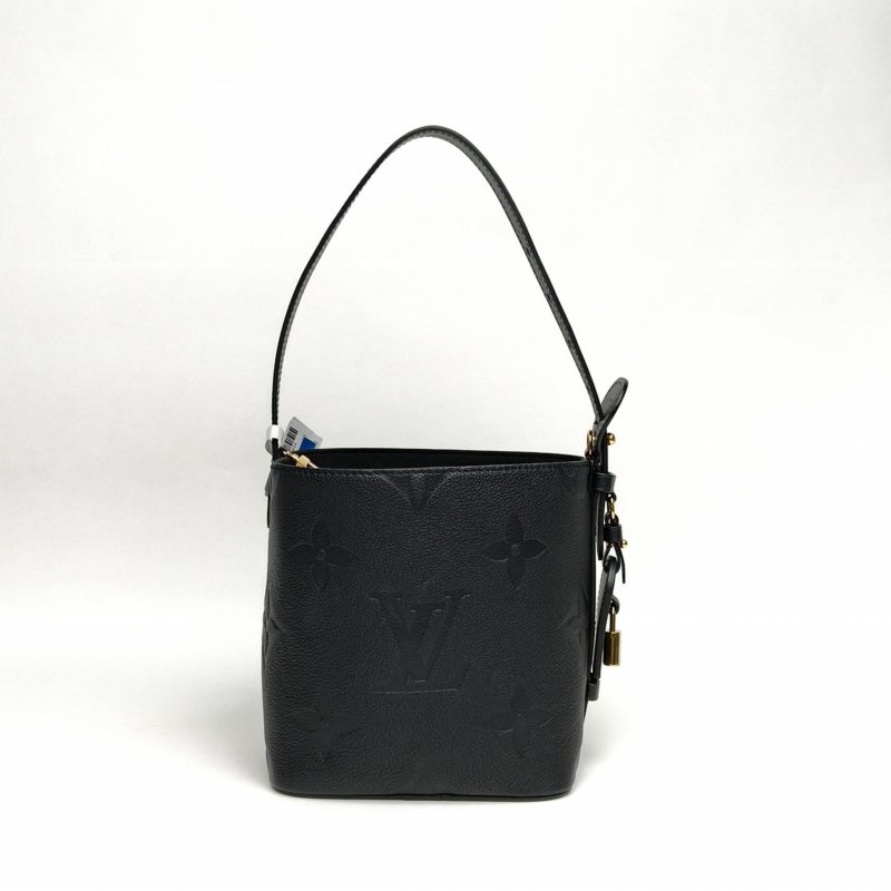 LOUIS VUITTON ALLINBB老花壓紋黑色牛皮金扣晶片肩背包-2
