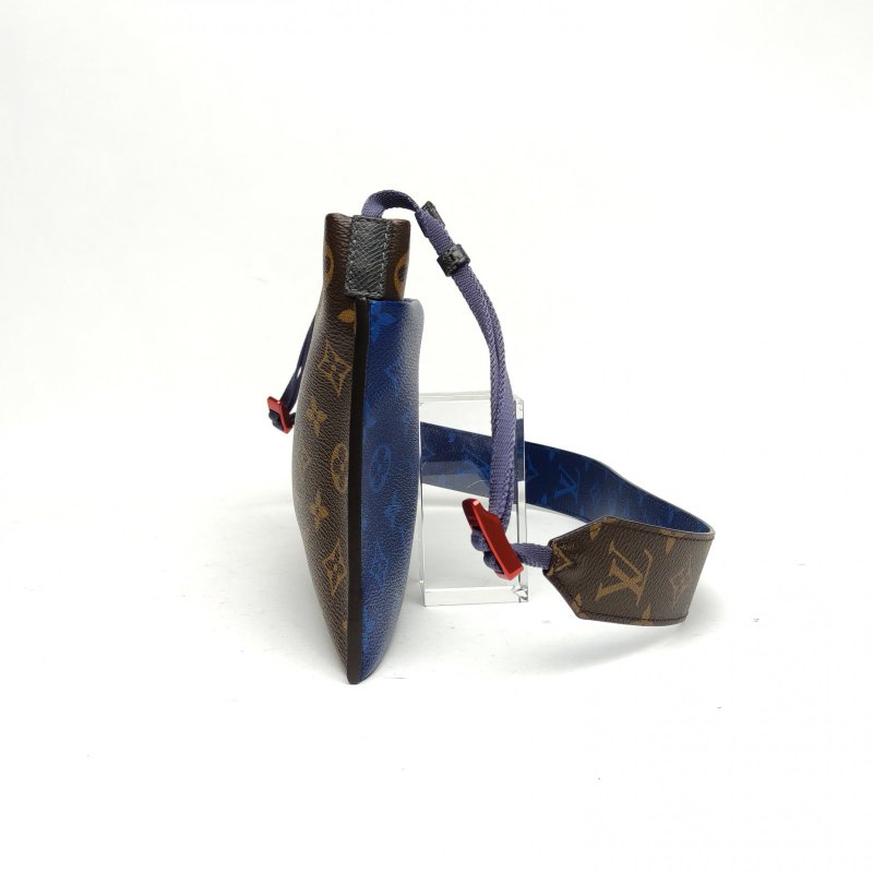 LOUIS VUITTON 拼色PVC201718SS限量秀款斜挎包肩背包-3