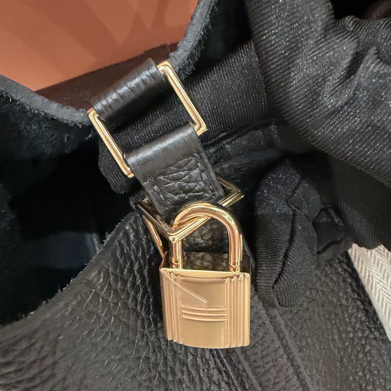 Hermes/ Picotin Lock 22/ 黑金/ B刻-13