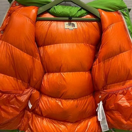 💎Han's house精品服飾💎 GUCCI 聯名 The North Face 羽絨 連帽可拆 外套 義大利製  現貨 L 原價 95000-2