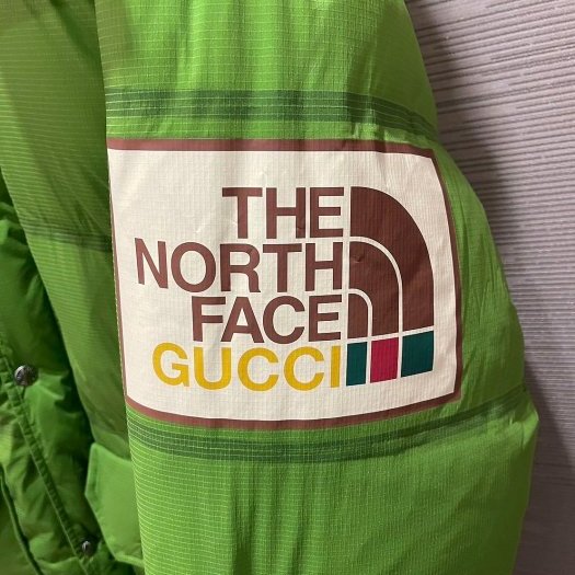 💎Han's house精品服飾💎 GUCCI 聯名 The North Face 羽絨 連帽可拆 外套 義大利製  現貨 L 原價 95000-3