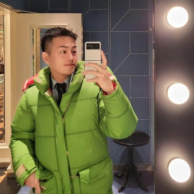💎Han's house精品服飾💎 GUCCI 聯名 The North Face 羽絨 連帽可拆 外套 義大利製  現貨 L 原價 95000-5