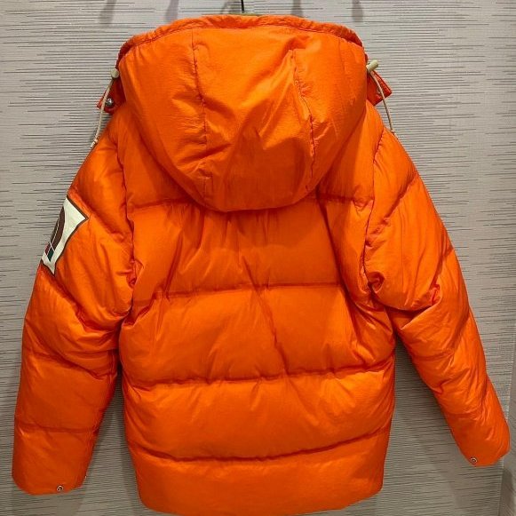 💎Han's house精品服飾💎 GUCCI 聯名 The North Face 羽絨 連帽可拆 外套 義大利製 現貨 S 原價 95000-2
