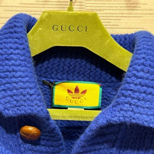 💎Han's house精品服飾💎GUCCI 古馳 聯名 愛迪達 adidas 粗毛線 針織羊毛 外套 現貨S 原價87000-2