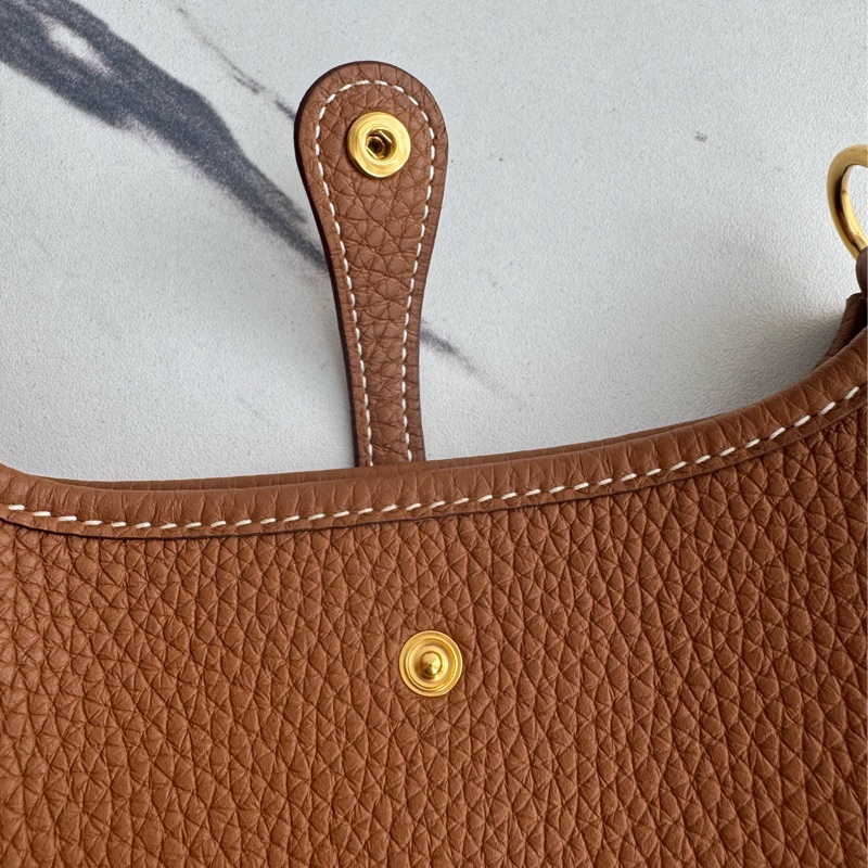 Hermes 金棕金mini evelyne-12