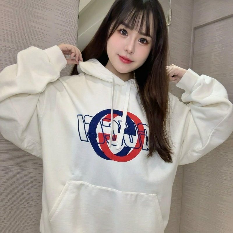 💎Han's house精品服飾💎GUCCI 刺繡 連帽 衛衣 帽T 原價50500-0