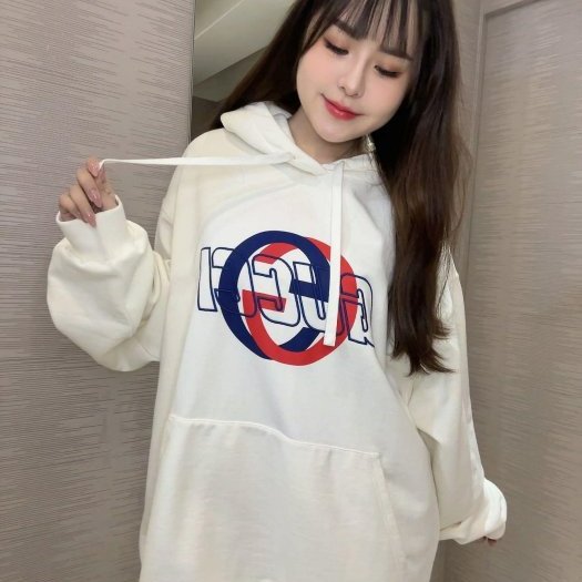 💎Han's house精品服飾💎GUCCI 刺繡 連帽 衛衣 帽T 原價50500-1