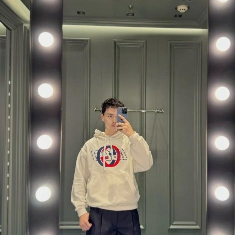 💎Han's house精品服飾💎GUCCI 刺繡 連帽 衛衣 帽T 原價50500-4