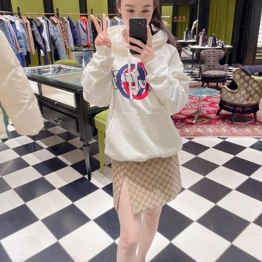 💎Han's house精品服飾💎GUCCI 刺繡 連帽 衛衣 帽T 原價50500-5