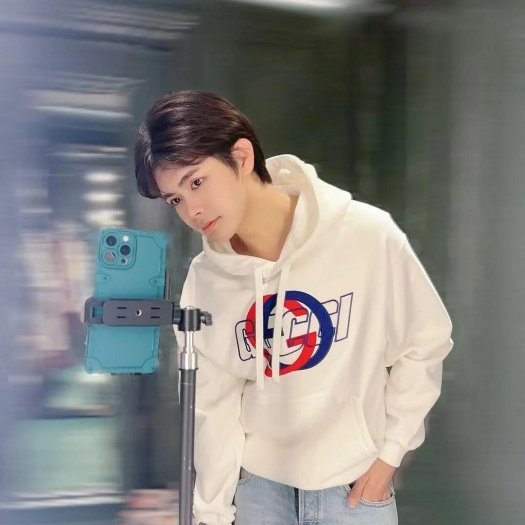 💎Han's house精品服飾💎GUCCI 刺繡 連帽 衛衣 帽T 原價50500-7