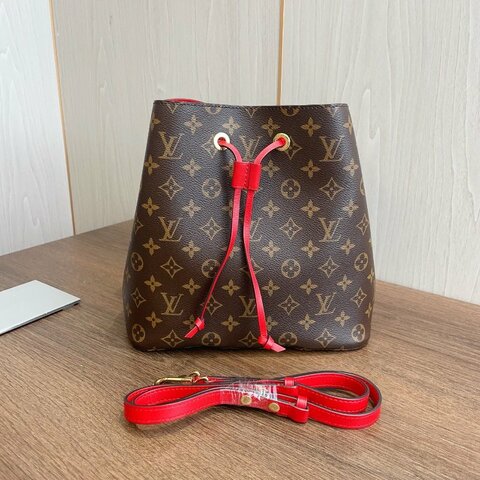 路易威登/Louis Vuitton 紅色老花水桶包