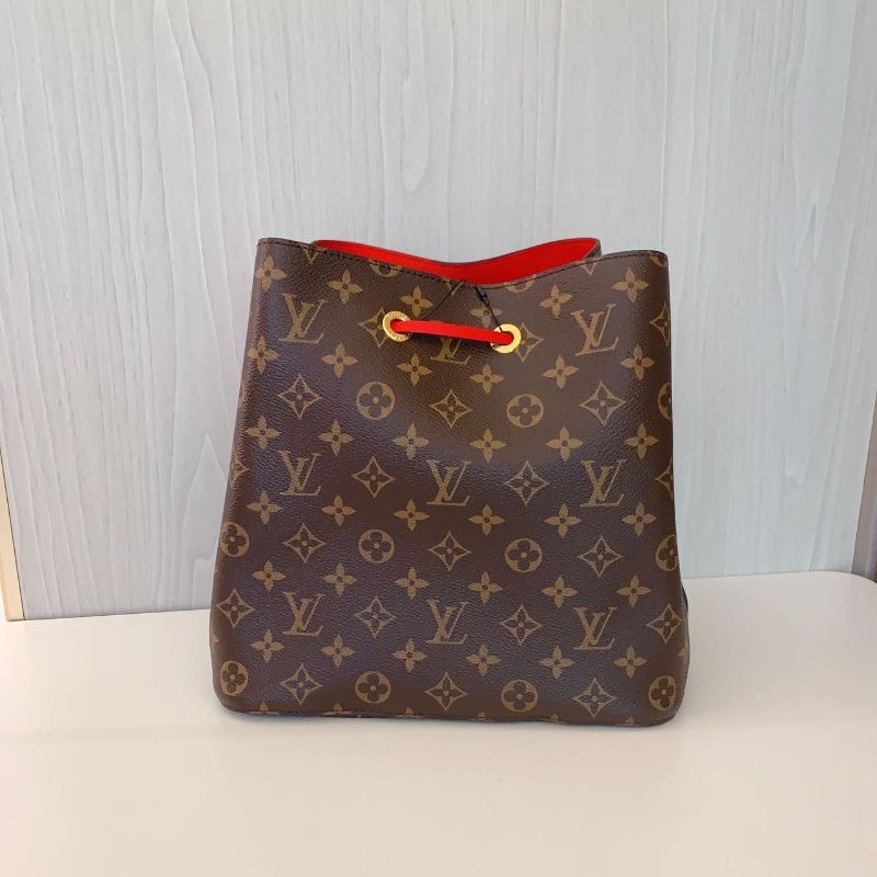 路易威登/Louis Vuitton 紅色老花水桶包-1