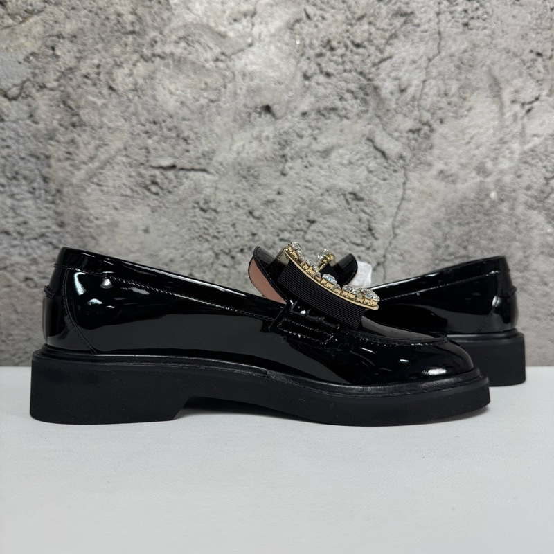 僅試穿Roger vivier RV 鑽扣樂福鞋 碼數:36.5 碼 🈚附件-4