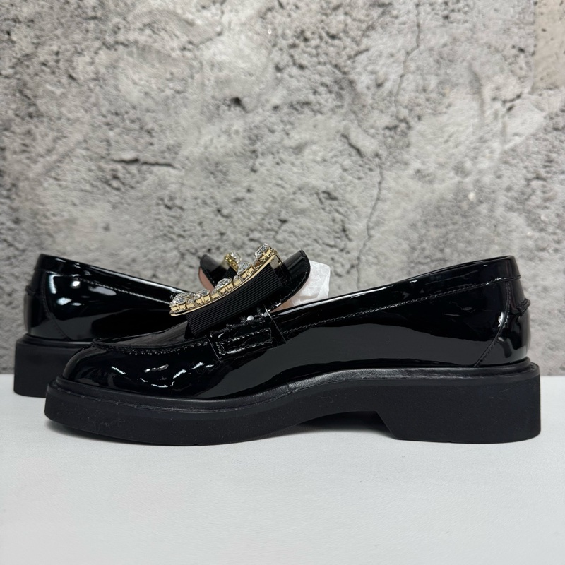 僅試穿Roger vivier RV 鑽扣樂福鞋 碼數:36.5 碼 🈚附件-5